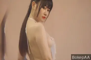 Beli Kenikmatan Ngewe Saudara Ipar Seksi di Kamar