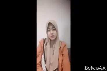 Cewek cantik colmek live pake sextoy bikin nagih