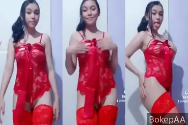Cewek tiktoker cantik pamer body aduhai