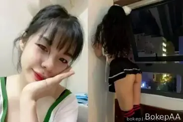 Tiktoker Genit Cosplay Seksi Goyang Memek Doggy Brutal